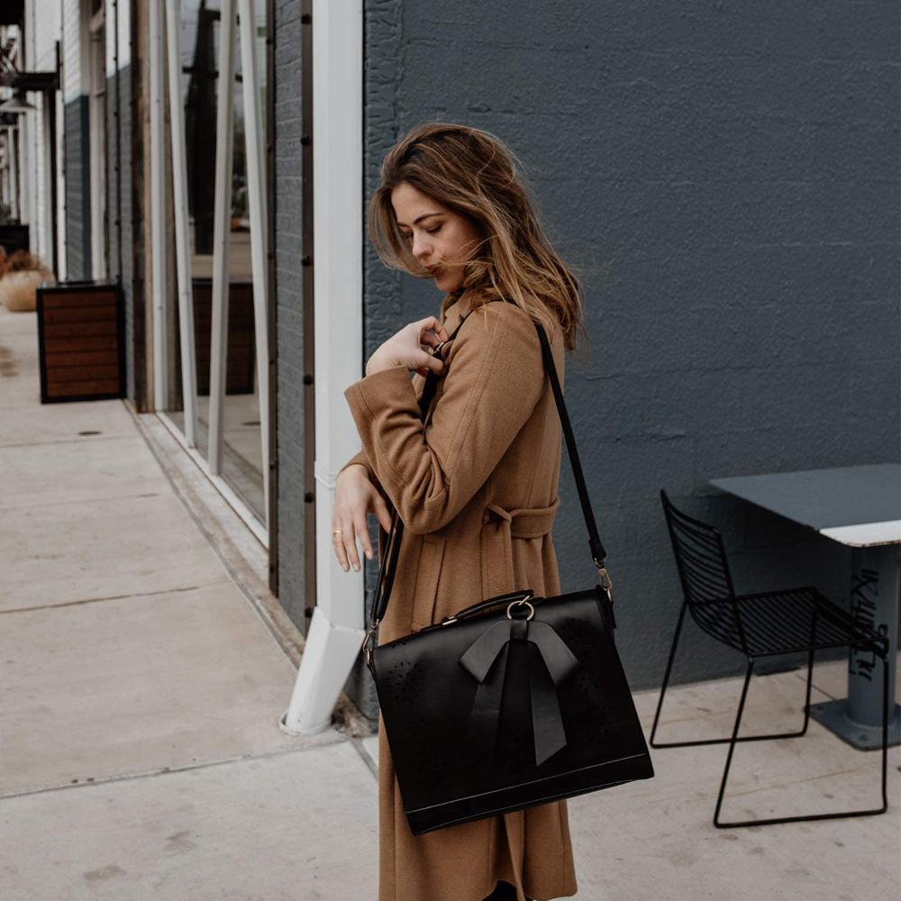 Bernadette – Sac à bandoulière avec nœuds