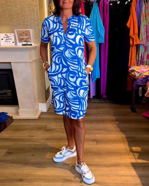 Eleonoraâą | Robe avec encolure en V.