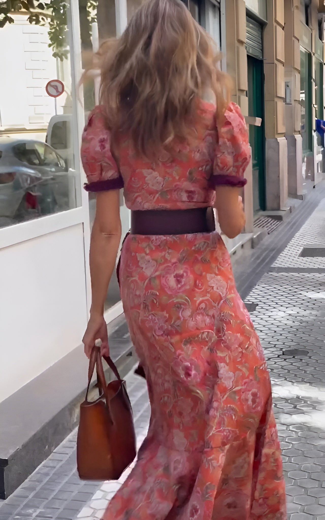 Sophie | Robe Maxi Rose Élégante à Manches Courtes