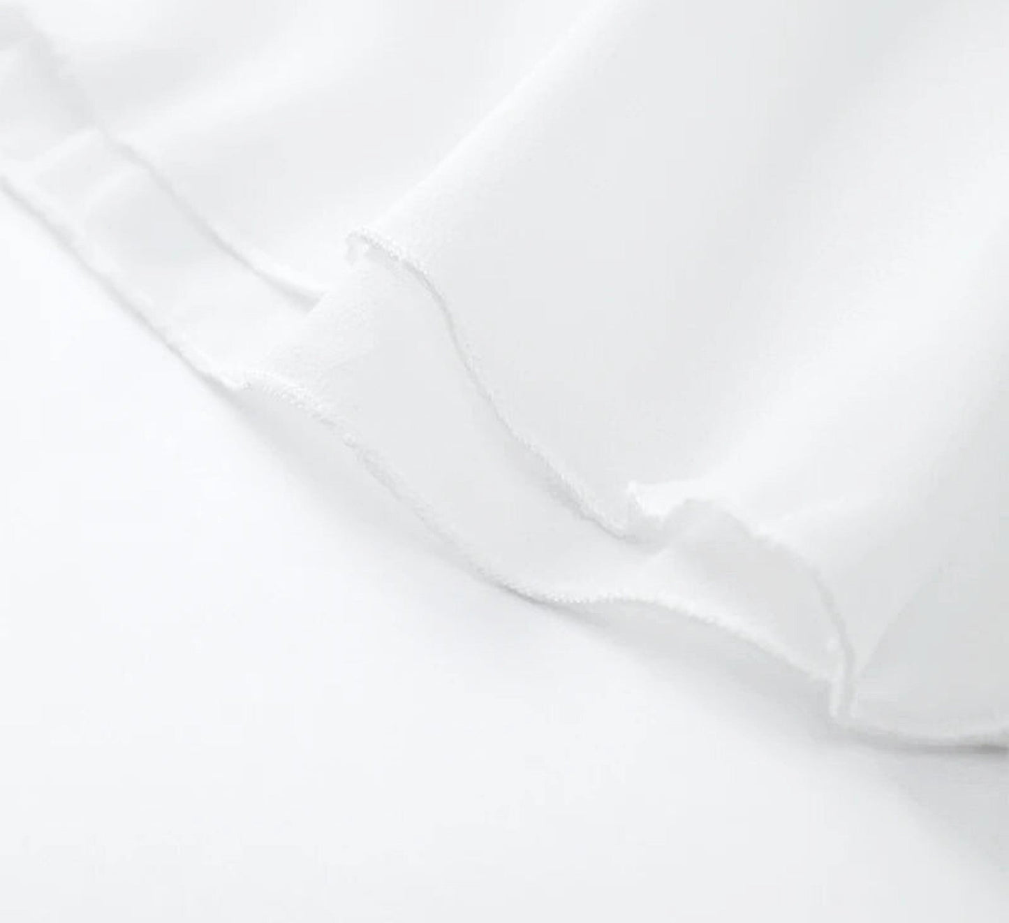 Mio™ | Robe mini élégante dos nu